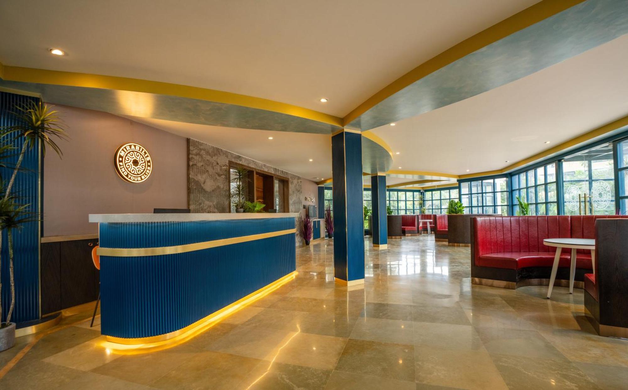 Mstays Ecr By Mirabilis Hotel Chennai Eksteriør billede